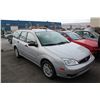 Image 1 : 2005 GREY FORD FOCUS 5E5 4 DR HB, GAS, 2.0L, AUTOMATIC, 00000000 KM, VIN: 1FAFP36N75W297658, RD CD