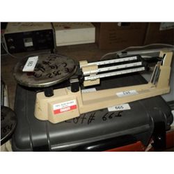 Ohaus Triple Beam Balance Scale (print sequence:) E352