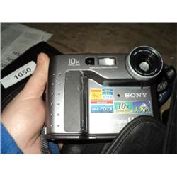 Sony MVC-FD73 Camera