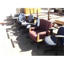 Lot: Office Chairs
