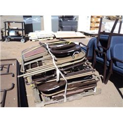 Pallet: Folding Chairs