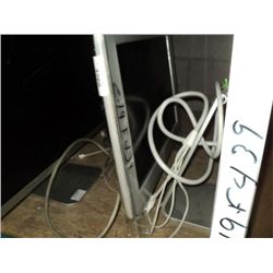 Apple 17" LCD (print sequence:) F439