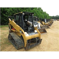 CAT 257B SKID STEER LOADER, S/N SLK03176 (05 YR) GP BUCKET, TRACK TYPE, CANOPY, METER READING 1,708 