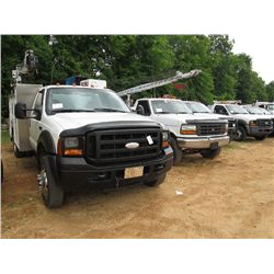 2005 FORD F550 XL SUPER DUTY SERVICE TRUCK, S/N 1FDAF56PX5EB87273, POWERSTROKE DIESEL, 6 SPD TRANS, 