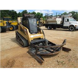 ASV POSI-TRACK RC100 R SERIES SKID STEER LOADER, S/N RSD01094 (05 YR) DAVCO 6470 BRUSH MOWER, 18" RU