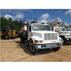 1990 INTERNATIONAL 4900 S/A FLATBED W/HYDRO- SEEDER, S/N 1HTSDZZM6LH693379, DT466 INT DIESEL ENG, 5-