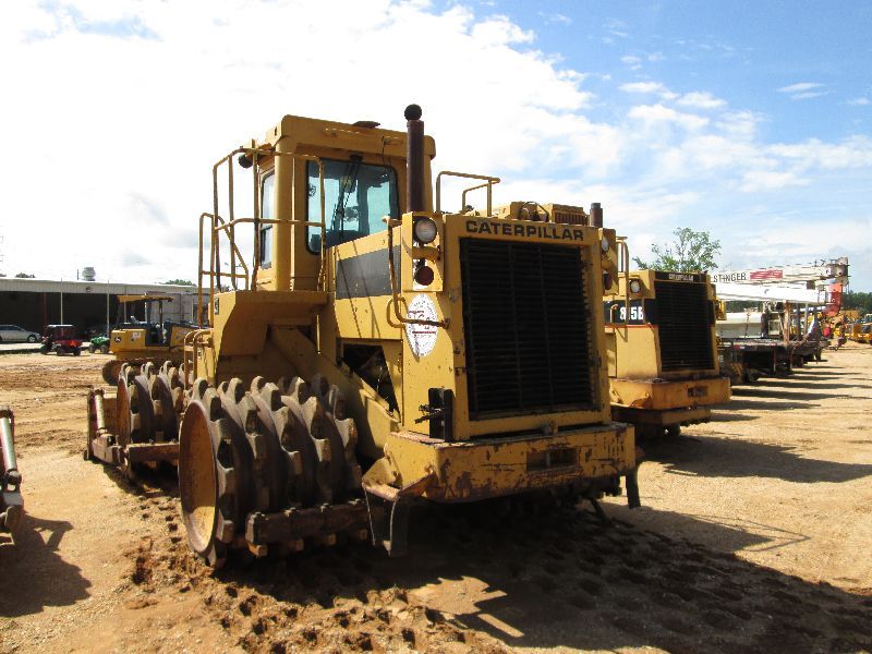 CAT 815B COMPACTOR, S/N 17Z00934, STRAIGHT BLADE, ECAB - J.M. Wood ...