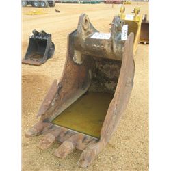 KOMATSU 24" BUCKET, FITS PC138 HYDRAULIC EXCAVATOR