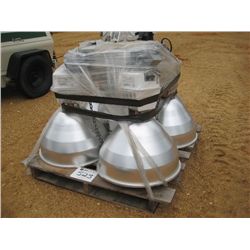 1 LOT (5) DAY-BRITE LIGHT FIXTURE, 400 WATT BULB