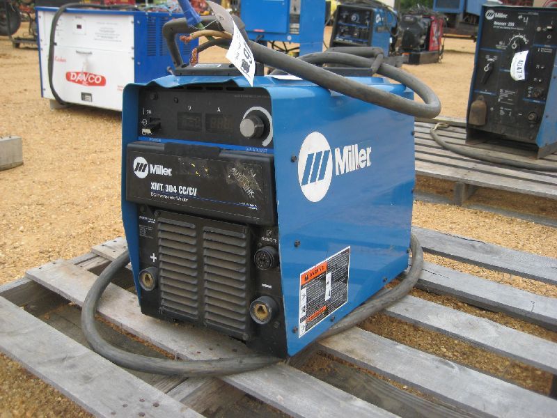 Miller Xmt 304 CC/CV Schweißgerät – Ersatzteil / Defekt – BITTE LESEN