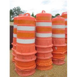 (1) LOT HIGHWAY BARRICADE BARRELS