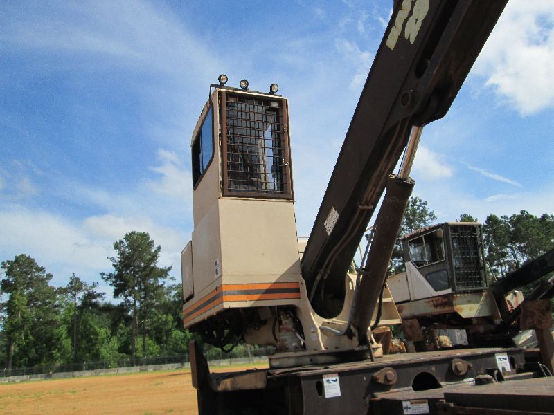 BARKO 295 SELF PROPELLED LOG LOADER, S/N 23191, 6 CYL CAT DIESEL, 35' BOOM, ECAB, SELF PROPELLED CAR