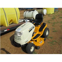 CUB CADET LT1042 RIDING LAWN MOWER, S/N 1A046G20237, 42" DECK