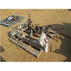 1 LOT MISC HYD CONTROL VALVE