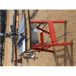 BLACK & DECKER 8" TABLE SAW