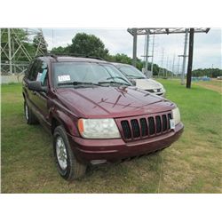 2000 JEEP GRAND CHEROKEE LIMITED, S/N 1J4G258S4YC327324, 4.0L GAS ENG, A/T, P/S, A/C, MOON ROOF, LUG
