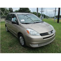 2004 TOYOTA SIENNA CE MINI VAN, S/N 5TDZA23CX4S017543, V6 GAS, A/T, P/S, A/C, LUGGAGE RACK