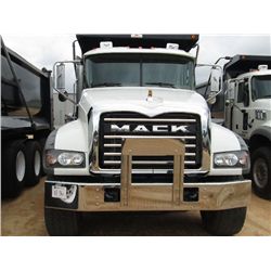 2013 MACK GU713 TRI-AXLE DUMP, S/N 016791, 405 HP MACK MP7 ENGINE, 10 SPD MACK TRANS, 44K REARS, 18K