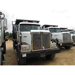 2007 WESTERN STAR TRI-AXLE DUMP, S/N 5KKHAECY67PH48031, 460 HP MERCEDES ENG, A/T, 46K REARS, 20K FRO