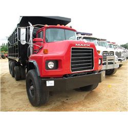 2003 MACK DM690S TRI-AXLE DUMP, S/N 1M2B209C93M029411, EM7-300 MACK ENG, 9 SPD TRANS, 44K REARS, 20K