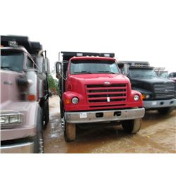 1999 STERLING T/A DUMP, S/N 2FZNRJBB7XAA61947, 275 HP CAT 3126 ENG, 9 SPD TRANS, 40K REARS, 12K FRON