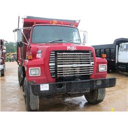 1993 FORD L8000 T/A DUMP, S/ 1FDYW82EPVA29460, 8.3L CUMMINS DIESEL ENG, A/T, 38K REARS, 12K FRONT, A