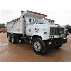 1989 GMC TOPKICK T/A DUMP, S/N 1GDT7D4Y2KV517172, CAT 3208 DIESEL ENG, P/S, A/T, 40K REARS, 12K FRON