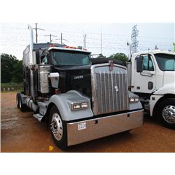2005 KENWORTH W900L T/A TRUCK TRACTOR, S/N 1XKWDB9X45J686297, 475 HP CAT ENG, 10 SPD TRANS, 36K REAR