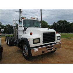 1994 MACK RD688S T/A TRUCK TRACTOR, S/N 1M2P267Y7RM019055, 350 MACK ENG, 38K REARS, 12K FRONT, A /C,