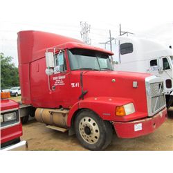 1996 VOLVO T/A TRUCK TRACTOR, S/N 4V4WDBRF3TN703265, 60 SERIES DETROIT DIESEL, 9 SPD TRANS, 38K REAR