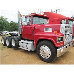 1997 FORD LTL9000 TRI-AXLE TRUCK TRACTOR, S/N 1FTYA90U3VVA03511, N14 CUMMINS DIESEL ENG, 9 SPD TRANS