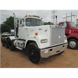 1986 MACK TW713 TRI-AXLE TRUCK TRACTOR, S/N 1M2AY40Y1GM001361, 500 HP MACK DIESEL ENG, 10 SPD MACK T