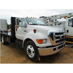 2005 FORD F650 S/A FLATBED, S/N 3FRWF65F65SV205459, CUMMINS DIESEL ENG, A/T, A/C, P/S, 12' FLATBED B