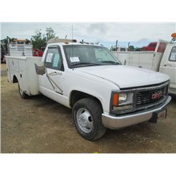 1999 FORD F350 SERVICE TRUCK, S/N 1GDJC34R2XF034336, GAS, A/T, WARNER SERVICE BODY