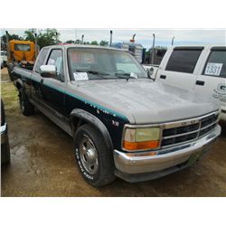 1994 DODGE DAKOTA PICKUP, S/N 1B7GL23X6RS582763, GAS ENG, A/T, A/C, P/S