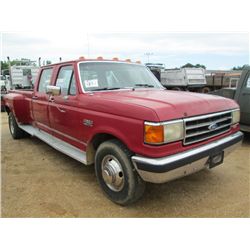 1990 FORD F350 DUALLY, S/N 2FTJW35G6LCA71940, V8 GAS ENG, A/T, P/S, A/C, CREW CAB, LONG BED