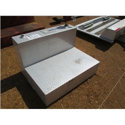 L SHAPED ALUMINUM FUEL TANK W/HAND PUMP