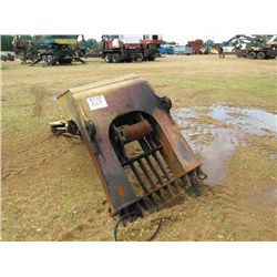 JOHN DEERE SUPPORT ARM & GRAPPLE FOR 1998 JOHN DEERE LOG SKIDDER