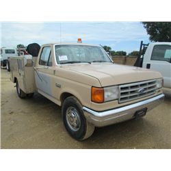 1990 FORD F250 S /A SERVICE TRUCK, S/N 1FTHF25Y4LLA40600, GAS ENG, 5 SPD TRANS, A/C, P/S, TOOLBODY, 