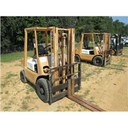 TOYOTA 2FCH-20 FORKLIFT, S/N 11555, 4,000# CAP, DUAL STAGE, ROLLBAR