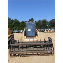 ASV POSI-TRAC RC85 SKID STEER LOADER, S/N 00773 (04 YR) TRACK TYPE, RAKE W/TOP CLAMP, ECAB, METER RE