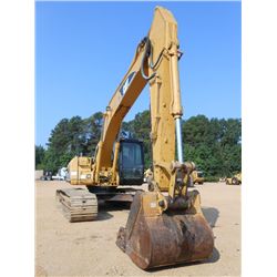 CAT 320CL HYDRAULIC EXCAVATOR, S/N PAB00803 (03 YR) 8'6" STICK, 48" BUCKET, 32" TBG, PLUMBED, ECAB, 
