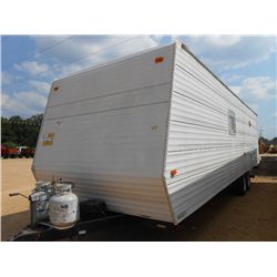 200 PILGRIM 32' TRAVEL TRAILER, S/N 5L4TF332463016082, FRONT BEDROOM