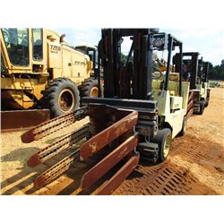 HYSTER 580XL2BC LIFT TRUCK, S/N D004D06705W, 4,900# CAP, LP GAS, CANOPY, 3 STAGE