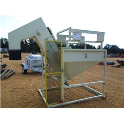 FEEDING CONCERTS HOPPER & CONVEYOR