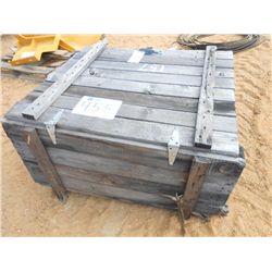 MISCELLANEOUS BOX JOHN DEERE DRAWBAR HITCHES, COVERS