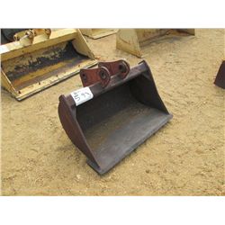 42" EXCAVATOR BUCKET FITS JOHN DEERE 200