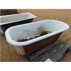 CAST IRON BATH TUB