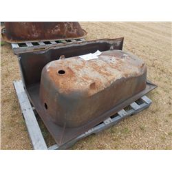 CAST IRON BATH TUB ENCLOSED SIDE