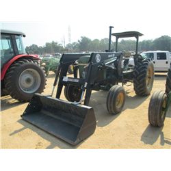 JOHN DEERE 2840 FARM TRACTOR, S/N 728671, 3 PTH, PTO, 2 HYD REMOTES, 2846 BUSH HOG FRONT LOADER W/GP